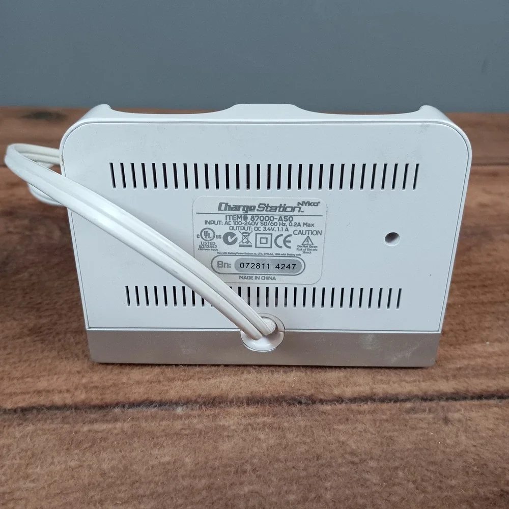 Nyko Charge Station 2 Dock for Wii Remote Controllers White